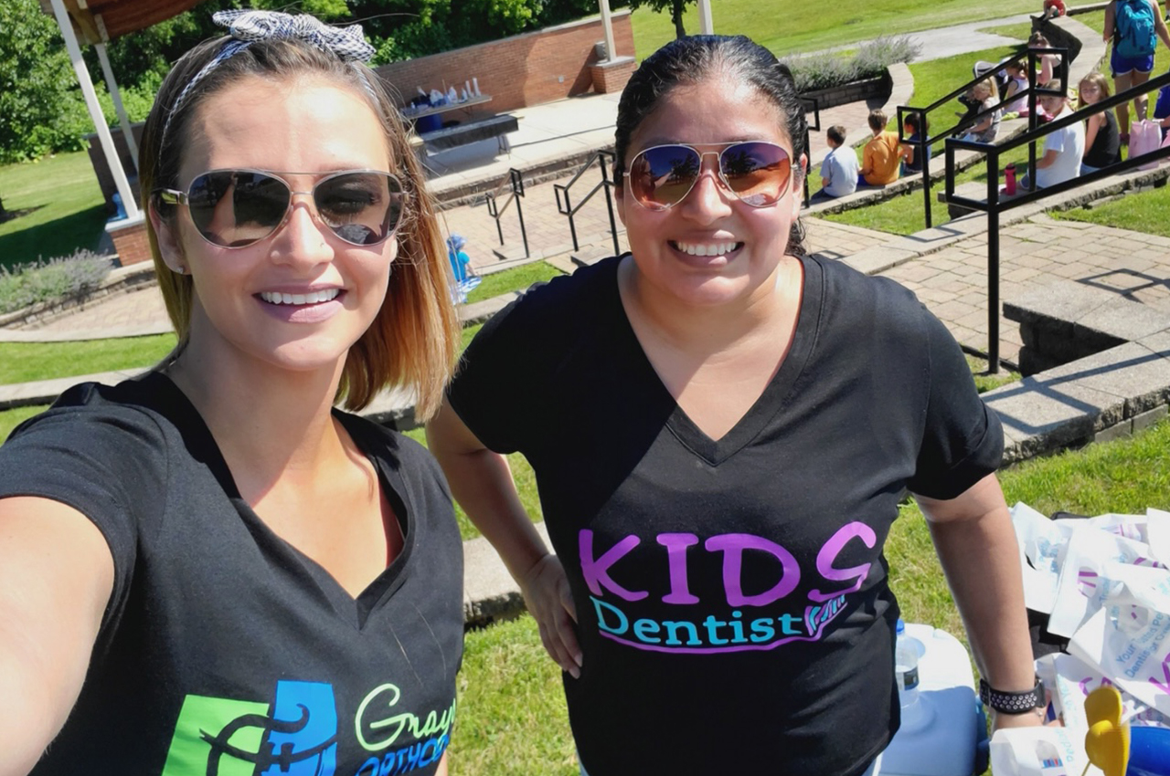 Two dental team members at Grayslake Park event