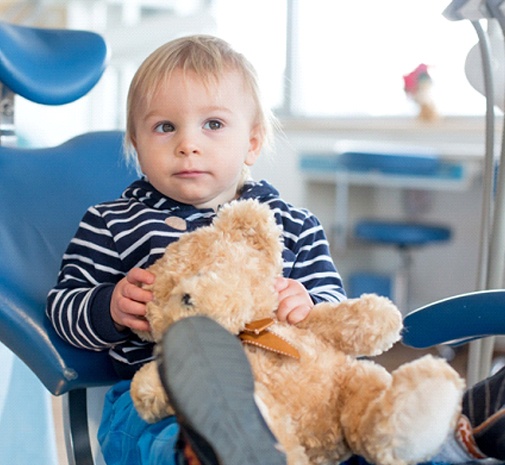 Toddler at pediatric dentist in Grayslake for emergency dentistry
